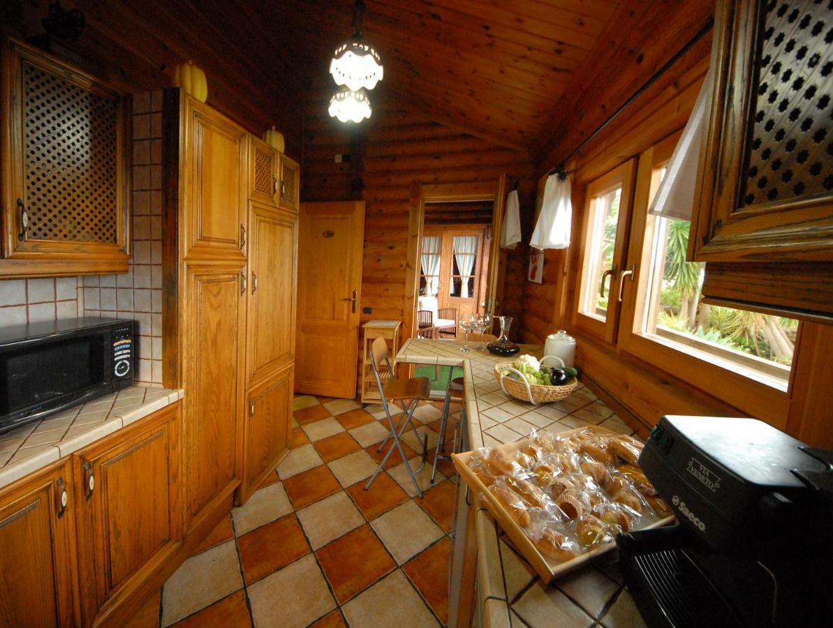 NORDIC HOUSE NEAR THE BEACH IN QUIET NEIGHBORHOOD, All AMENITIES Tacoronte Ngoại thất bức ảnh